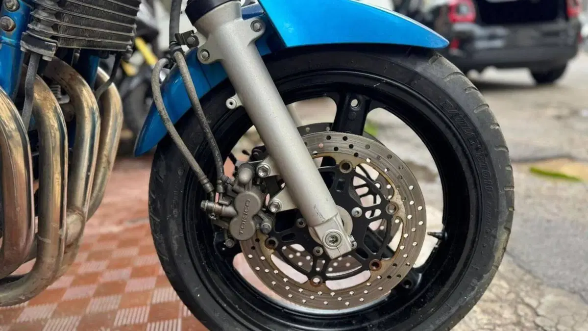 Suzuki GSF 650 Bandit (2006 - 11)  (3)