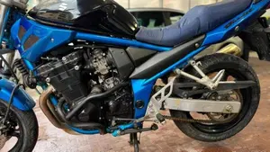 Suzuki GSF 650 Bandit (2006 - 11)  (6)