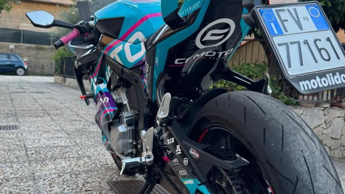 CFMOTO 675SR-R (2025 - 26)  (7)