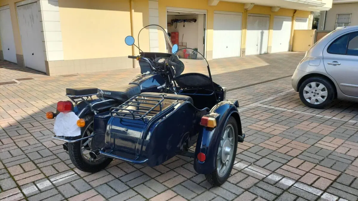 Moto Guzzi   (4)