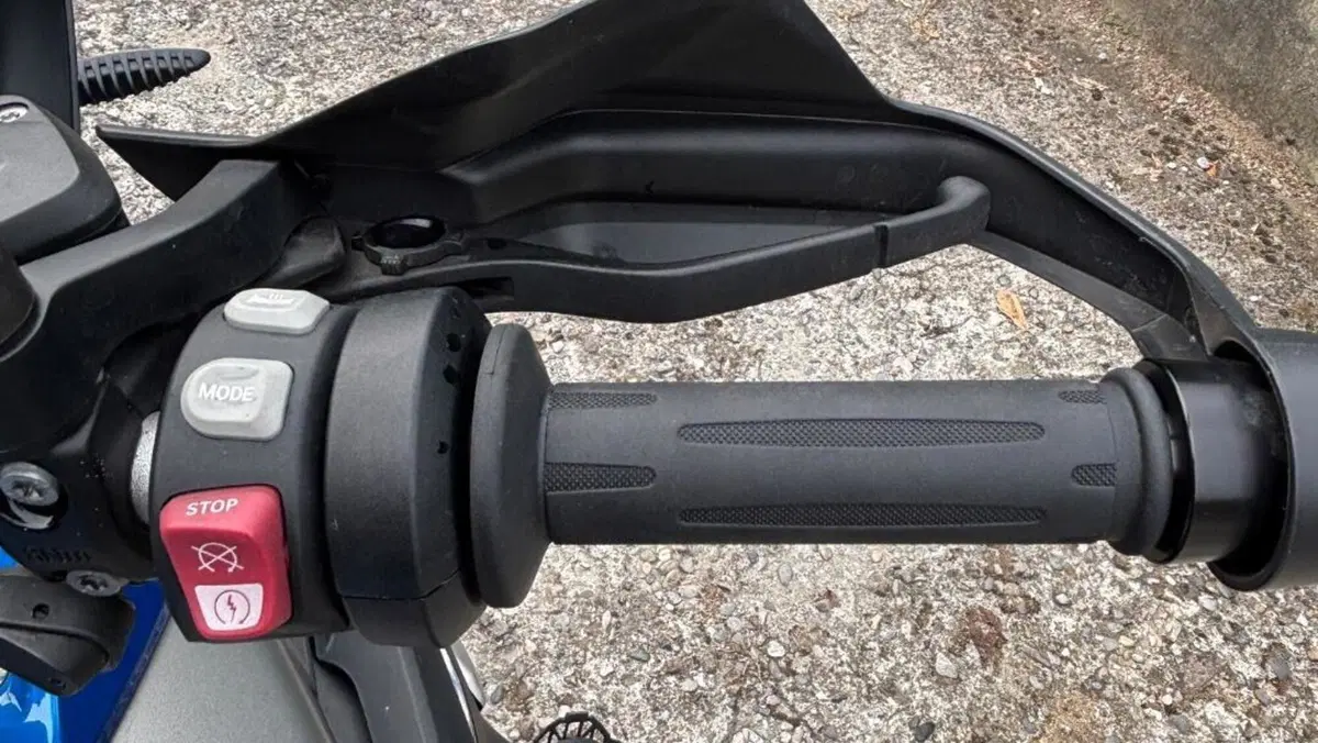 Bmw R 1200 GS (2017 - 18)  (6)