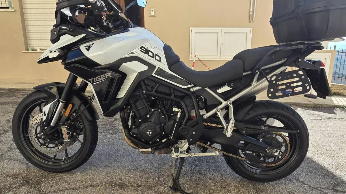 Triumph Tiger 900 GT Pro (2024 - 26)  (2)