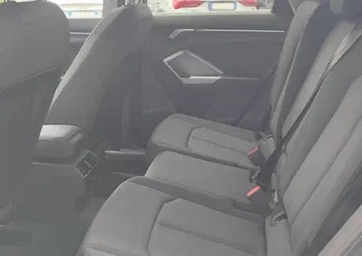 Audi Q3 Sportback 35 1.5 tfsi Business Plus (16)