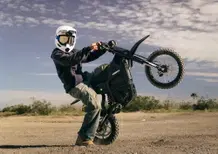 Yozma IN 10 Mini moto elettrica da cross per adolescenti e adulti. Da 1.400 euro