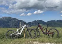 Enduro o All-Mountain? Confrontiamo due Raymon Ravor con motore Yamaha, uguali ma diverse!