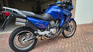 Honda Transalp XL 650V (2000 - 04)  (2)