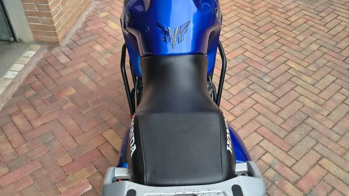 Honda Transalp XL 650V (2000 - 04)  (4)