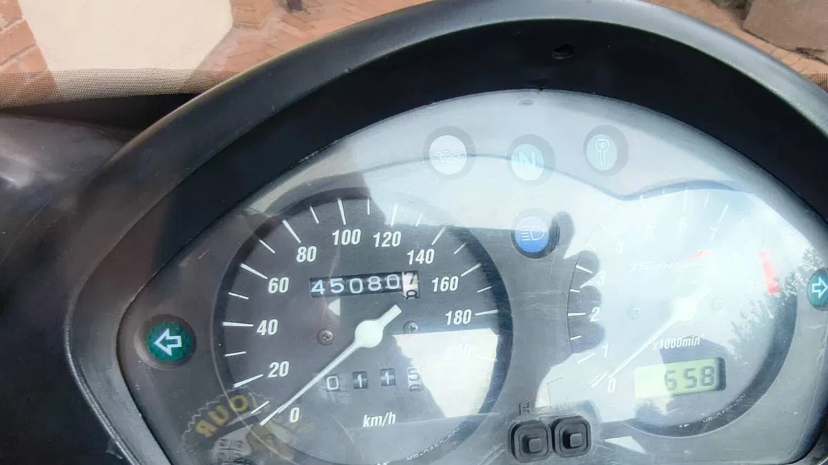 Honda Transalp XL 650V (2000 - 04)  (5)