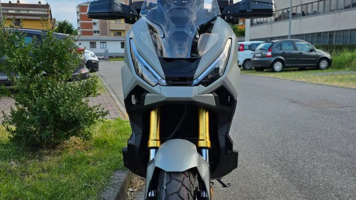 Honda X-ADV 750 (2025 - 27)  (4)