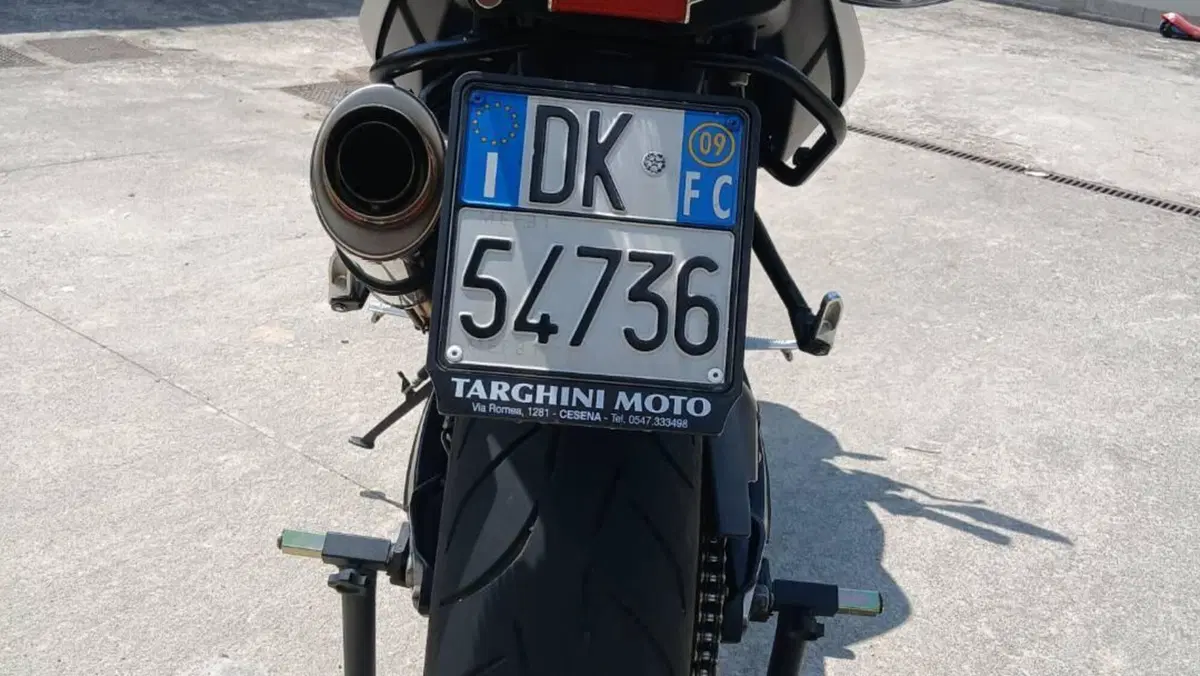 Bmw F 800 R (2009 - 11)  (11)