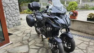 Yamaha Niken 890 GT (2023 - 26)  (4)