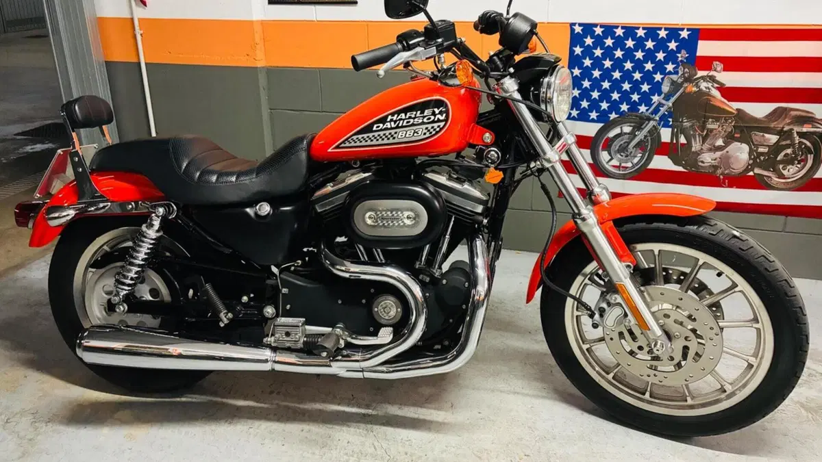 Harley-Davidson 883 R (2002 - 03) - XL 883R 