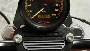 Harley-Davidson 883 R (2002 - 03) - XL 883R  (4)