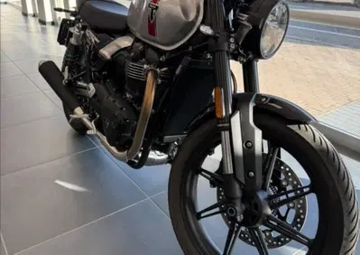 Triumph Speed Twin 900 (2025 - 26) - Annuncio 10124899