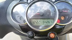 Piaggio Beverly 350 SportTouring ie ABS (2011 - 17)  (5)