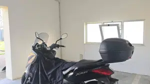 Yamaha X-Max 250 (2010 - 13)  (5)