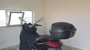 Yamaha X-Max 250 (2010 - 13)  (6)