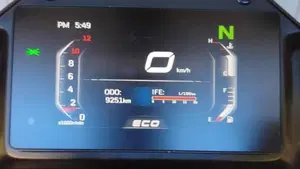 CFMOTO 650MT (2021 - 24)  (5)