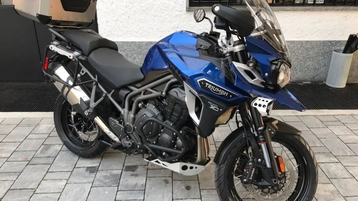 Triumph Tiger Explorer XCX 1215 ABS (2016 - 17)  (2)