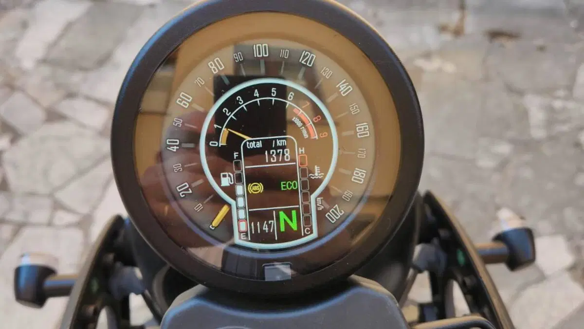Brixton Motorcycles Cromwell 1200 (2022 - 26)  (2)