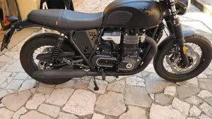 Brixton Motorcycles Cromwell 1200 (2022 - 26)  (3)
