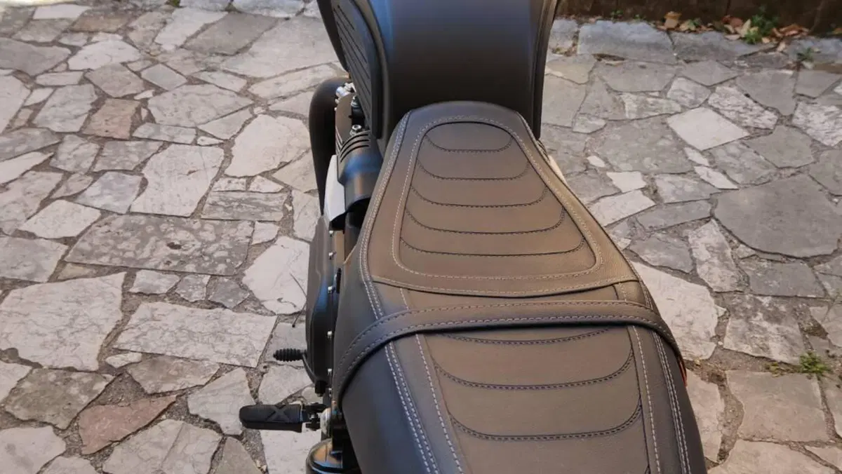 Brixton Motorcycles Cromwell 1200 (2022 - 26)  (6)