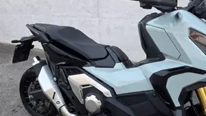 Honda X-ADV 750 DCT (2021 - 24)  (2)
