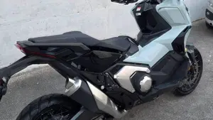 Honda X-ADV 750 DCT (2021 - 24)  (8)