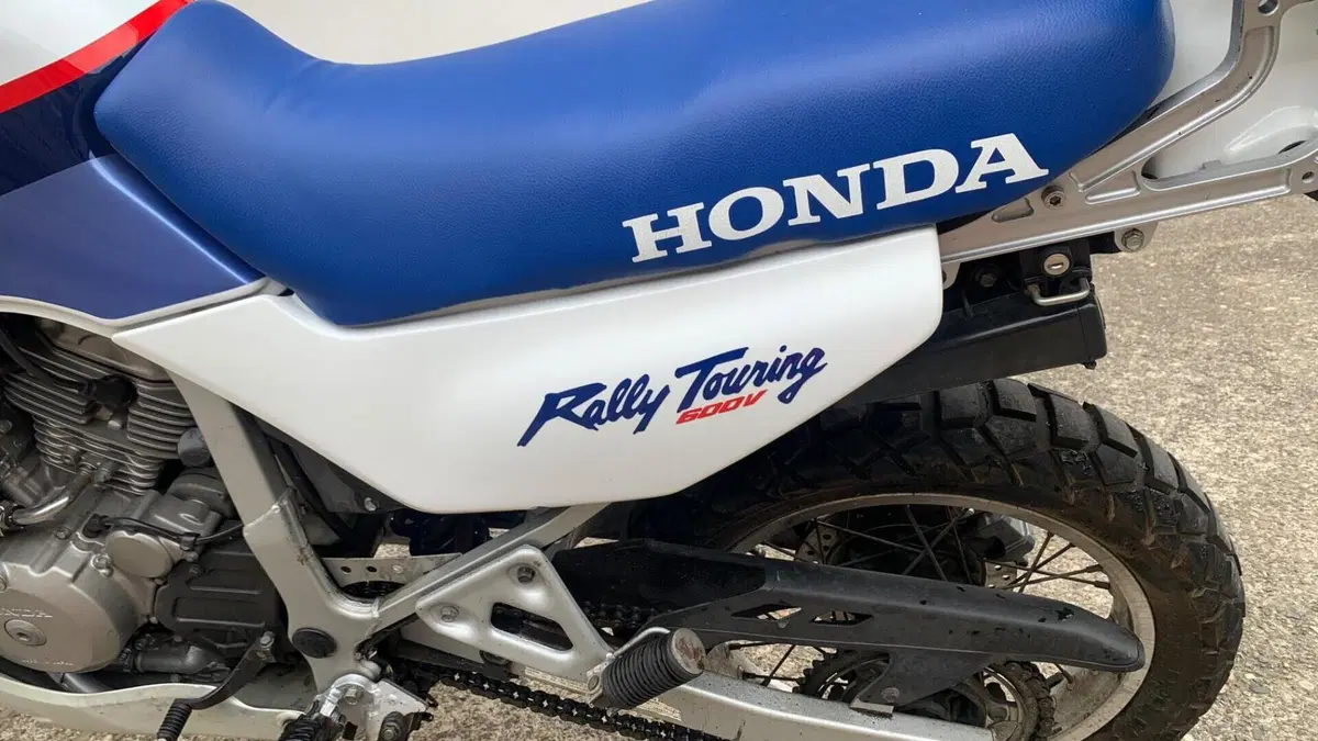Honda   (8)