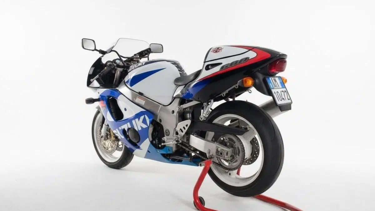 Suzuki  