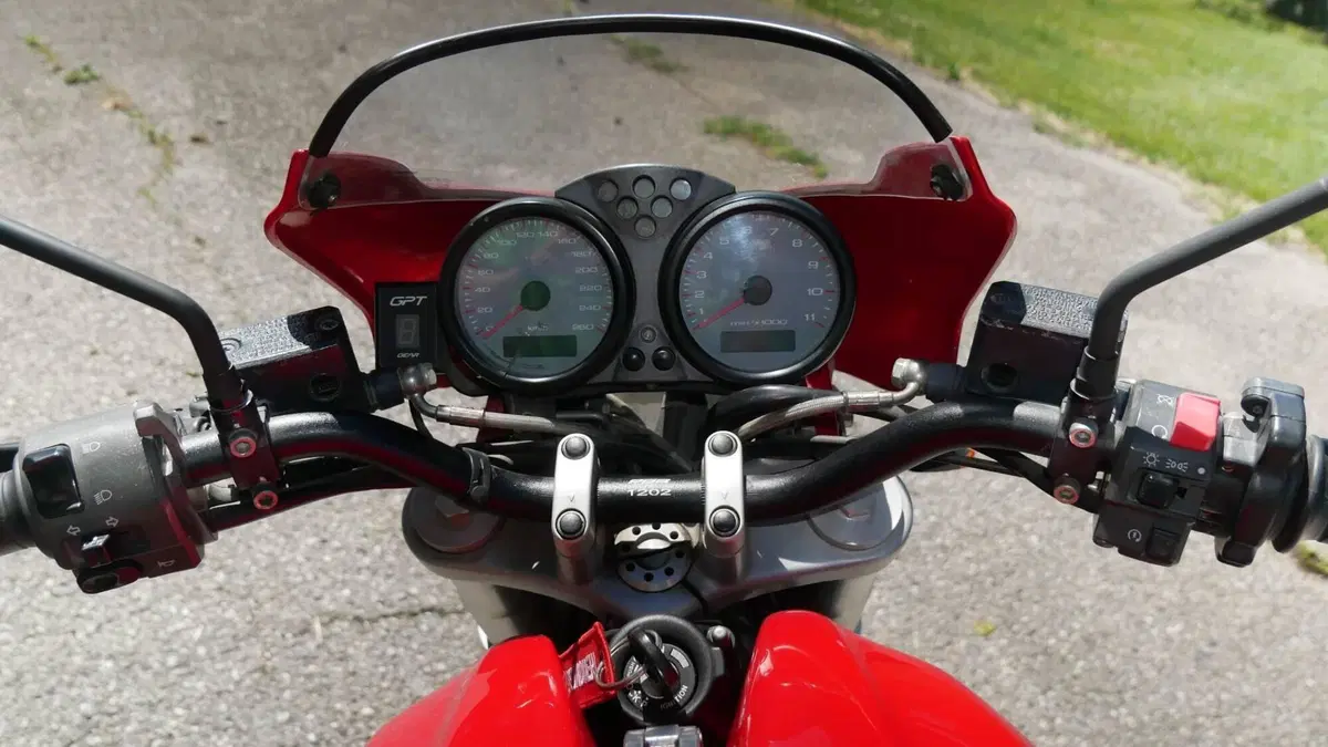 Ducati Monster 620 I.E (2002)  (5)