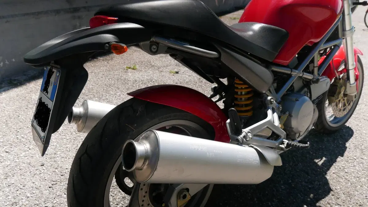 Ducati Monster 620 I.E (2002)  (7)