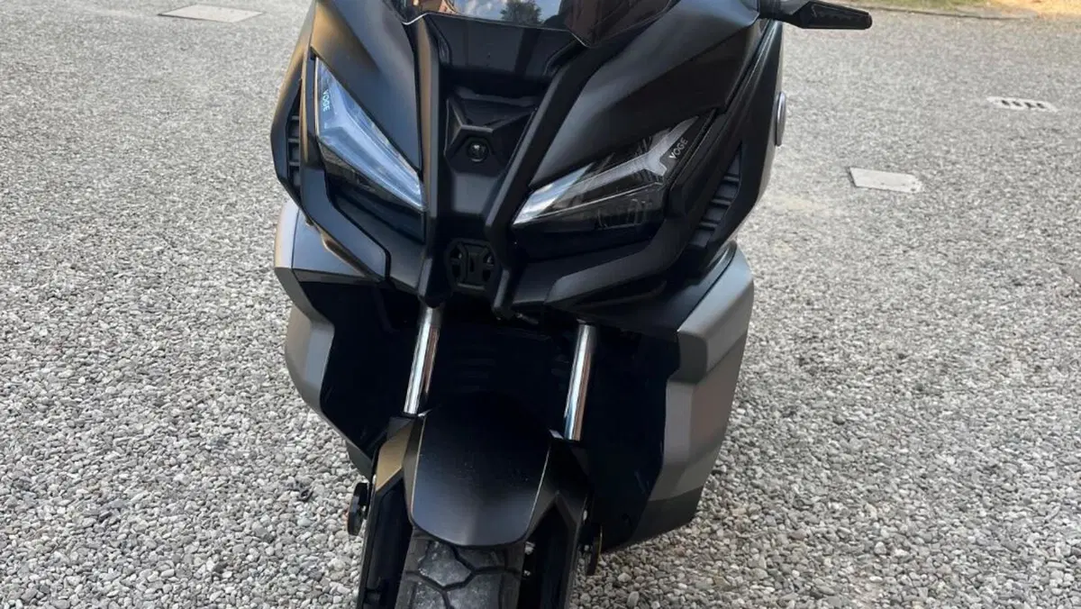 Voge Sfida SR1 ADV (2023 - 26)  (3)