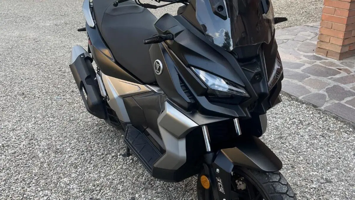 Voge Sfida SR1 ADV (2023 - 26)  (11)