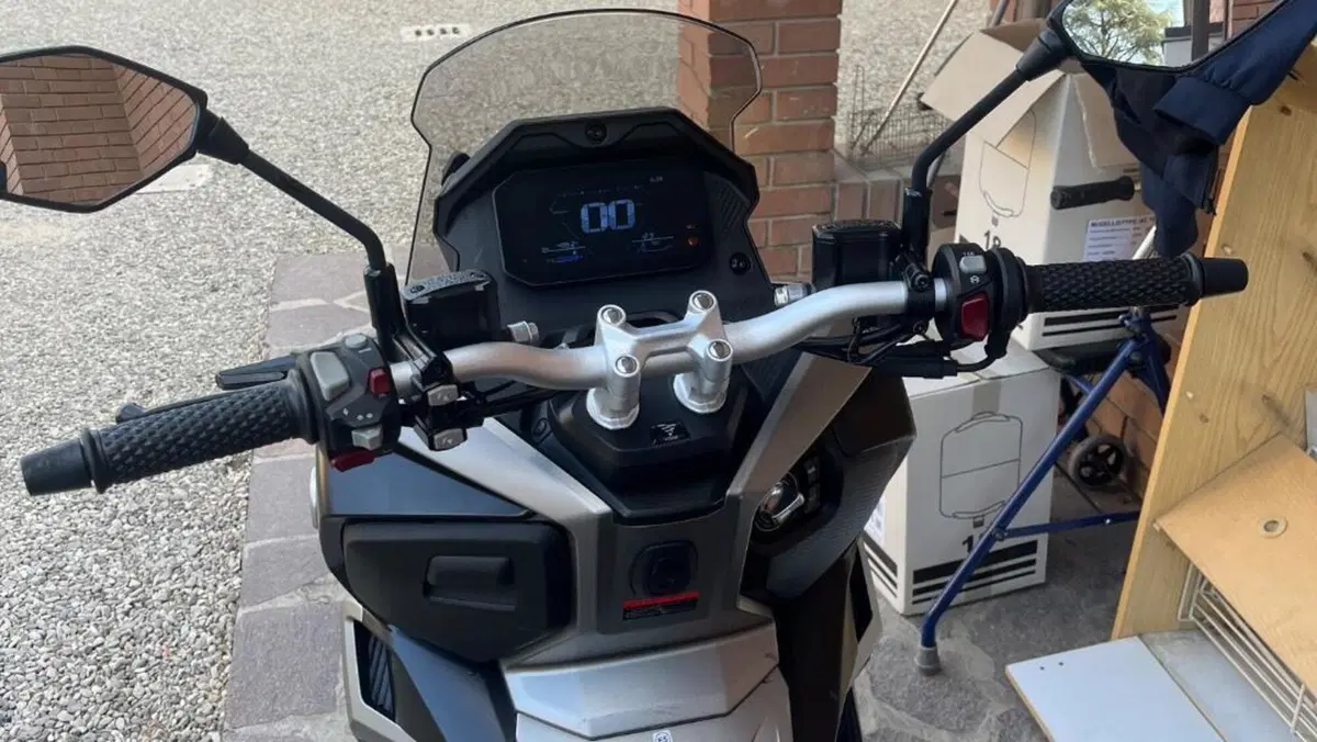 Voge Sfida SR1 ADV (2023 - 26)  (15)