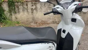 Honda SH 300 i Sport ABS (2018 - 20)  (5)