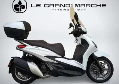Piaggio Beverly 400 ABS-ASR (2021 - 24) - Annuncio 10125079