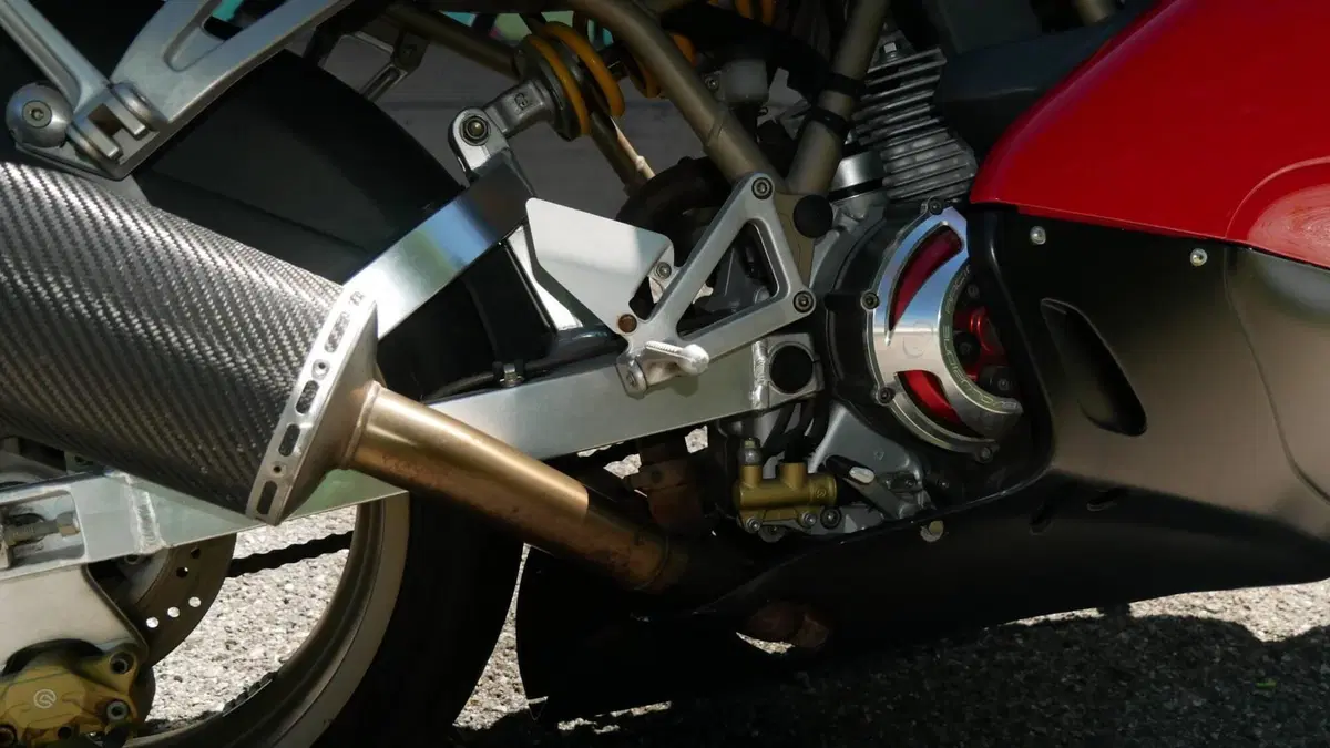 Ducati SuperSport 900 HF (1998 - 00)  (7)