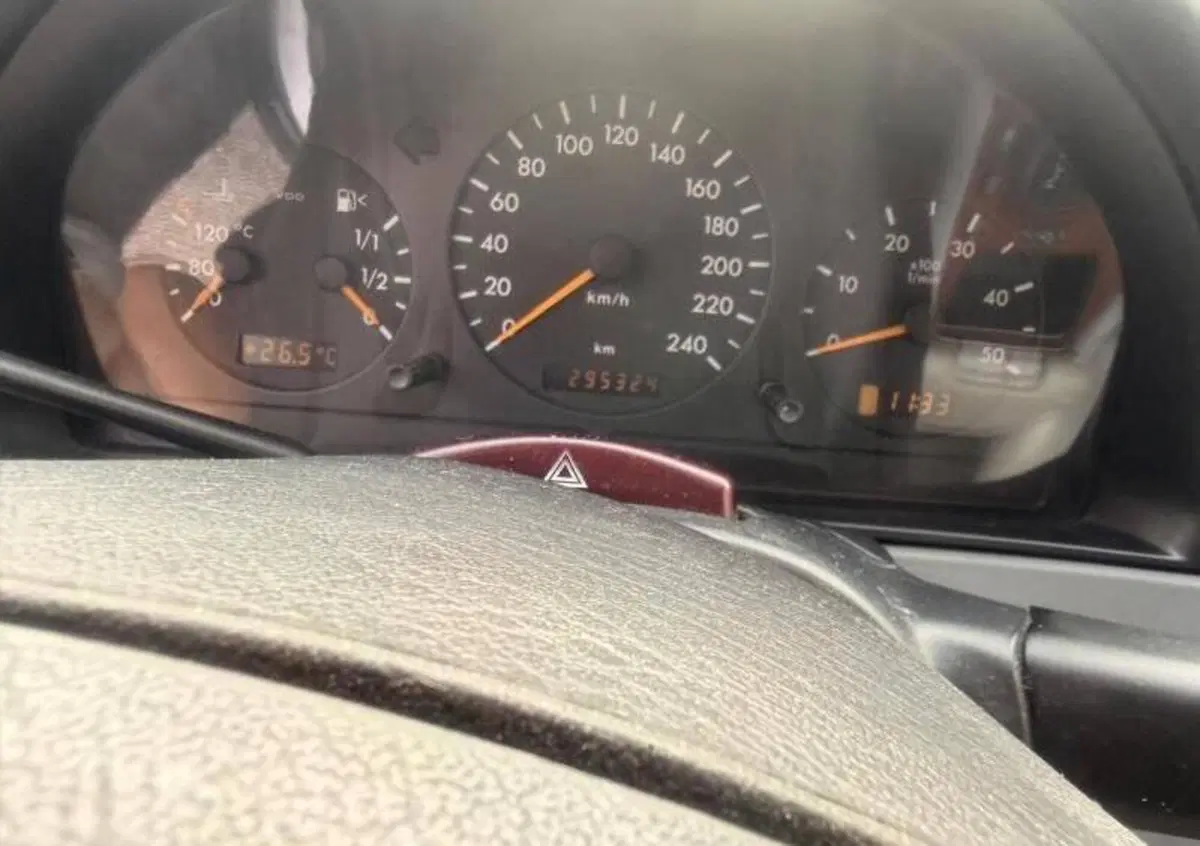 Mercedes-Benz Classe ML 270 turbodiesel cat CDI (7)