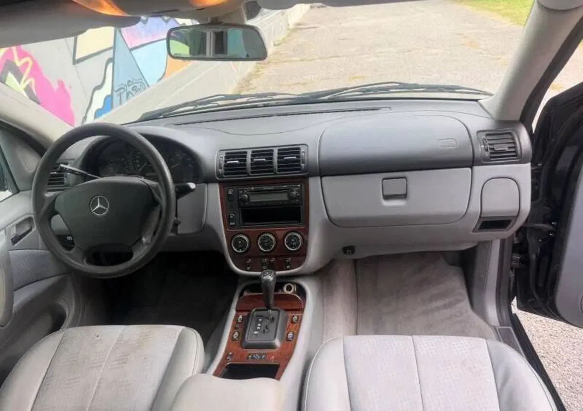 Mercedes-Benz Classe ML 270 turbodiesel cat CDI (9)