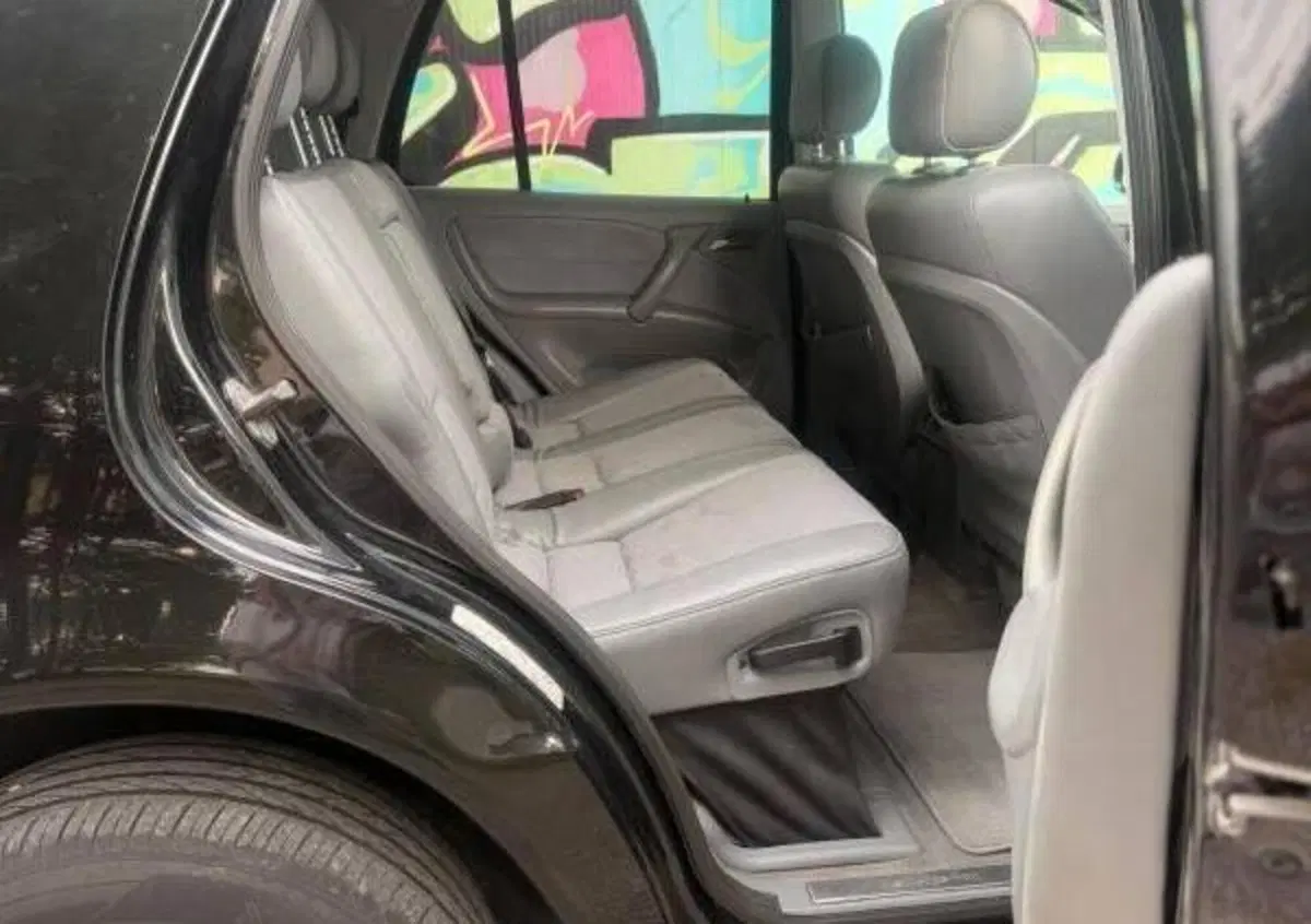 Mercedes-Benz Classe ML 270 turbodiesel cat CDI (11)