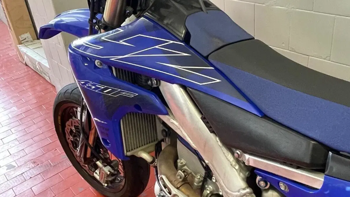 Yamaha YZ 450 F (2022)  (5)
