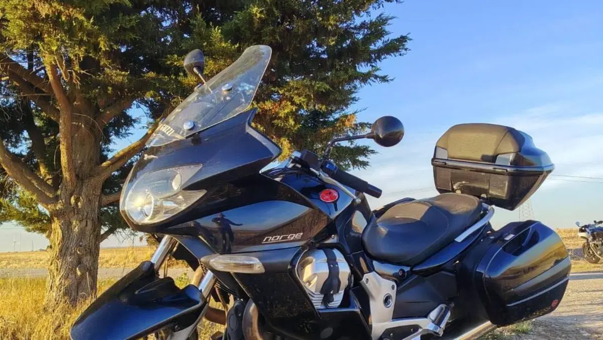 Moto Guzzi Norge 1200 GT (2009 - 11)  (2)