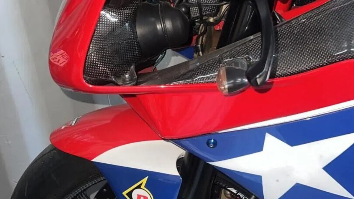 Ducati 996 Biposto (1998 - 01)  (2)