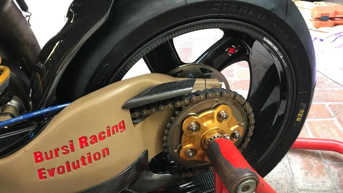 Ducati 996 Biposto (1998 - 01)  (9)