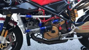 Ducati 996 Biposto (1998 - 01)  (12)