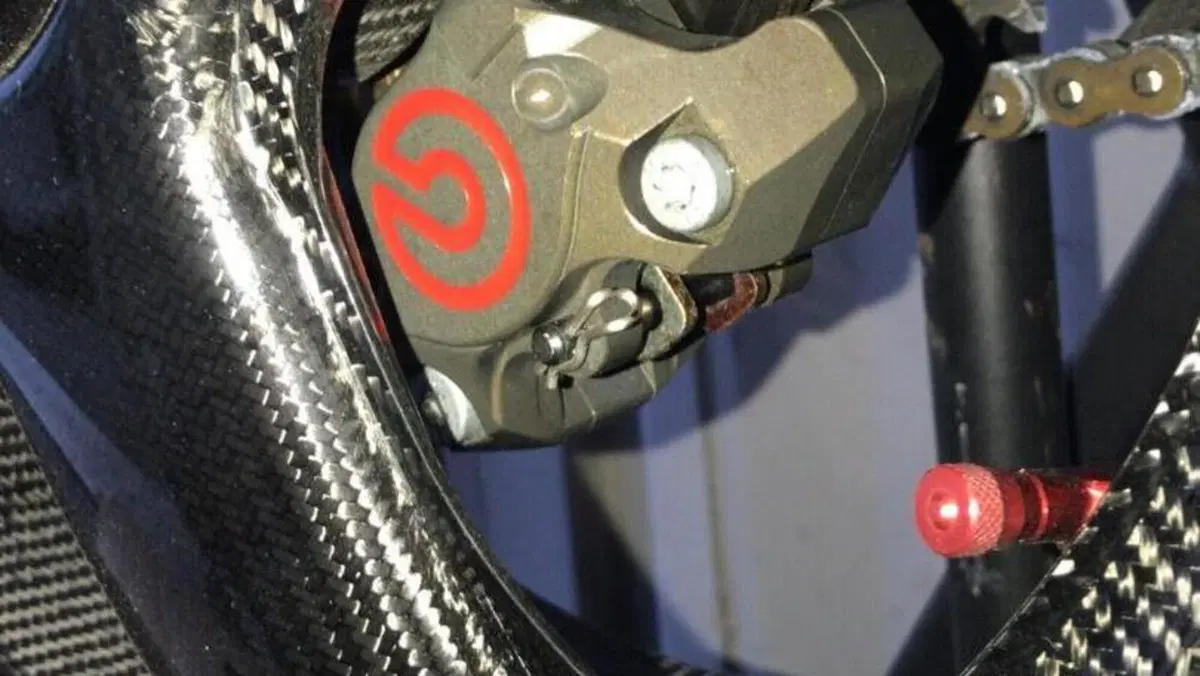Ducati 996 Biposto (1998 - 01)  (17)