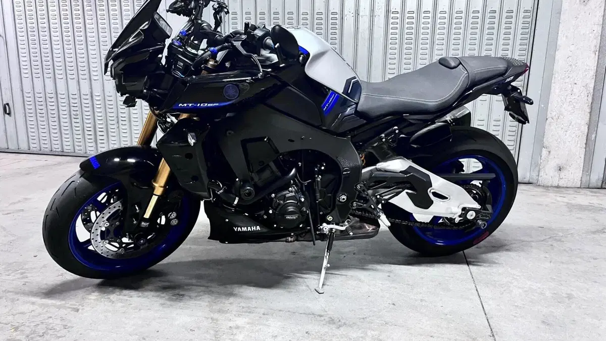Yamaha MT-10 SP (2022 - 25)  (2)