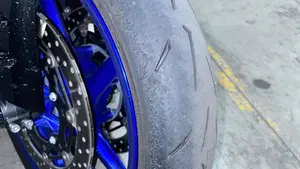 Yamaha MT-10 SP (2022 - 25)  (10)