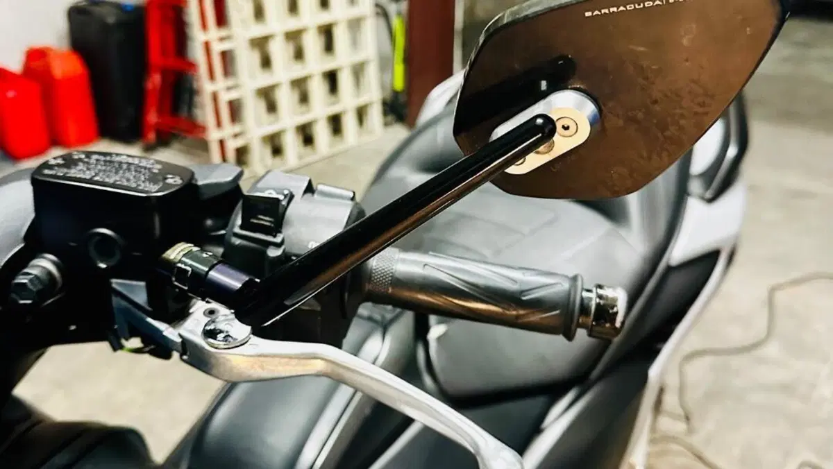 Yamaha T-Max 560 (2020 - 21)  (11)